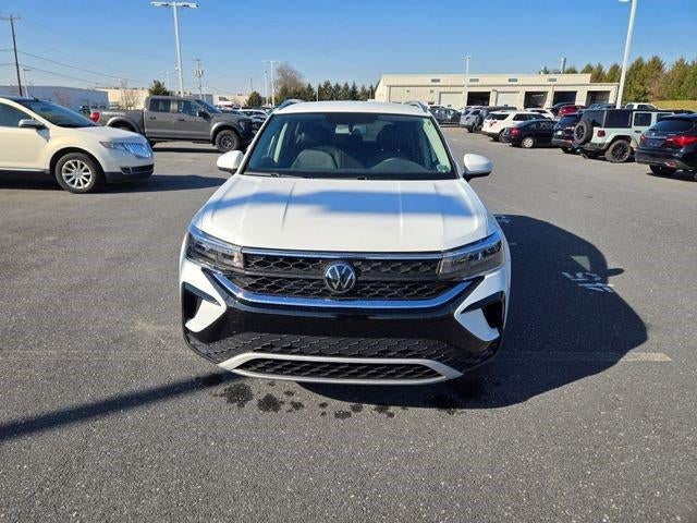 2022 Volkswagen Taos SE 4MOTION