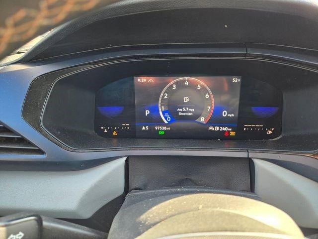 2022 Volkswagen Taos SE 4MOTION