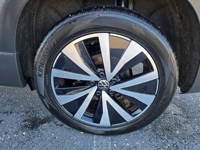 2022 Volkswagen Taos SE 4MOTION