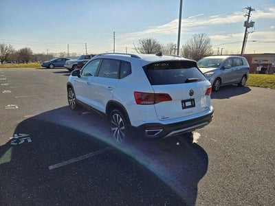 2022 Volkswagen Taos SE 4MOTION