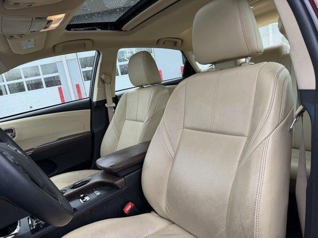 2013 Toyota Avalon Hybrid 4dr Sdn XLE Touring (Natl)