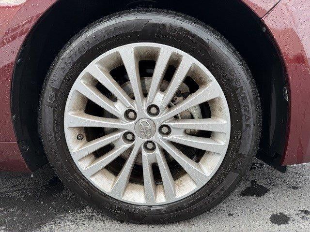 2013 Toyota Avalon Hybrid 4dr Sdn XLE Touring (Natl)