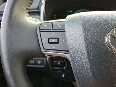 2025 Toyota Camry XSE AWD (Natl)