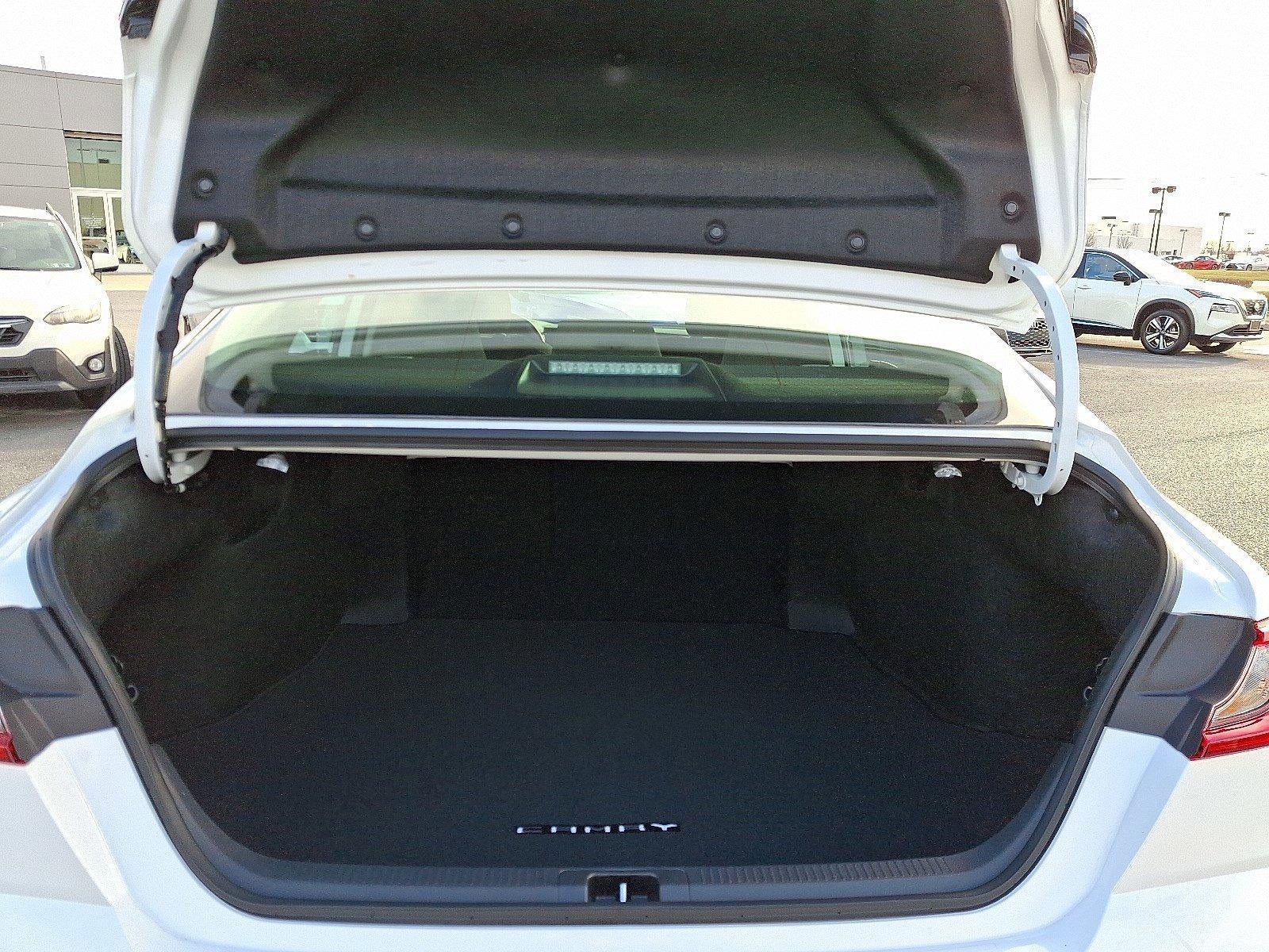 2025 Toyota Camry XSE AWD (Natl)