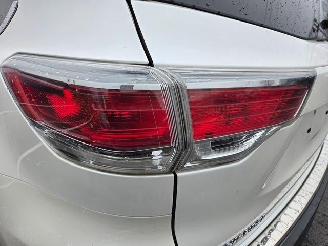 2016 Toyota Highlander AWD 4dr V6 Limited Platinum (Natl)