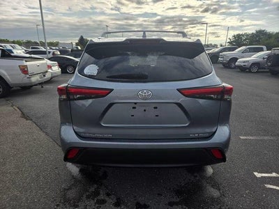 2021 Toyota Highlander XLE AWD (Natl)