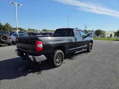 2016 Toyota Tundra 4WD Truck 4WD Double Cab Long Bed 5.7L V8 SR5 (Natl)