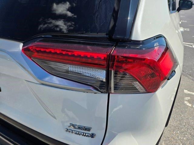 2020 Toyota RAV4 Hybrid XSE AWD (Natl)