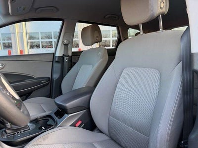2016 Hyundai SANTA FE AWD 4dr SE