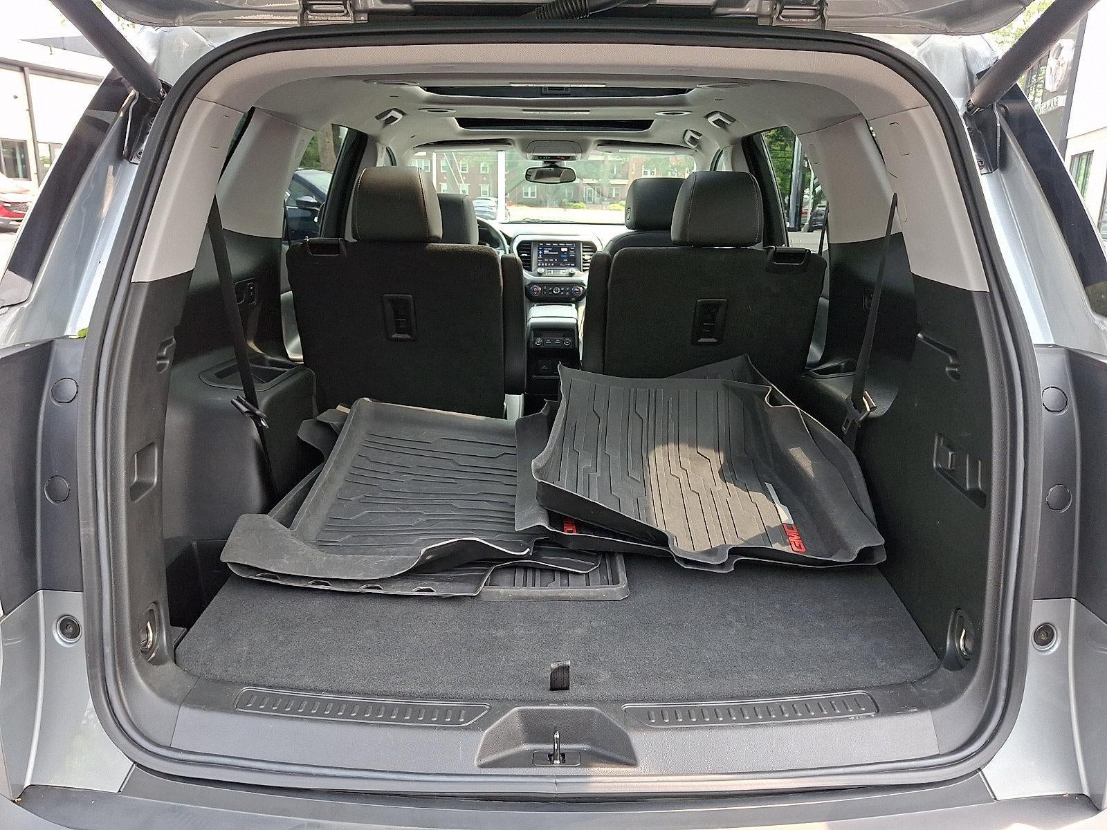 2023 GMC Acadia AWD SLT
