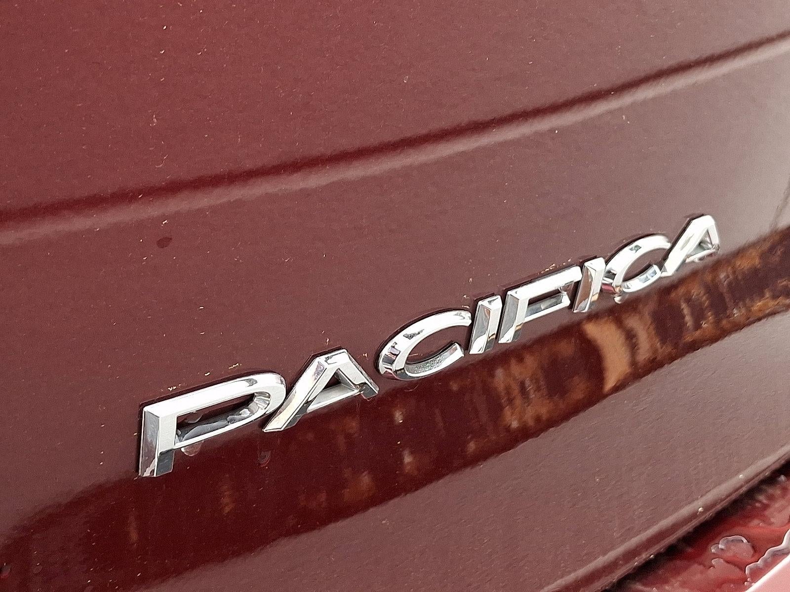 2017 Chrysler Pacifica Limited FWD