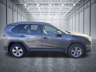 2022 Toyota RAV4 XLE AWD (Natl)