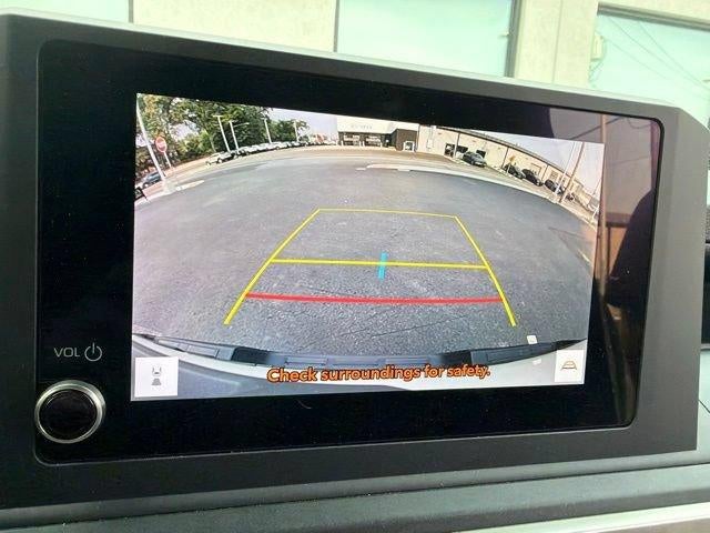 2024 Toyota Tacoma 2WD 2WD SR Double Cab 5' Bed AT (GS)