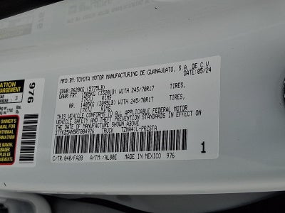 2024 Toyota Tacoma 2WD 2WD SR Double Cab 5' Bed AT (Natl)