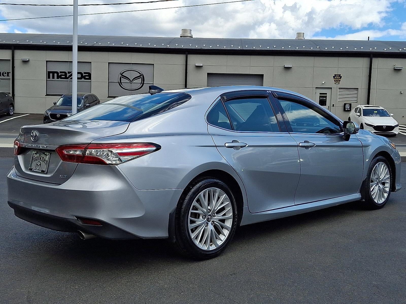 2019 Toyota Camry XLE Auto (SE)