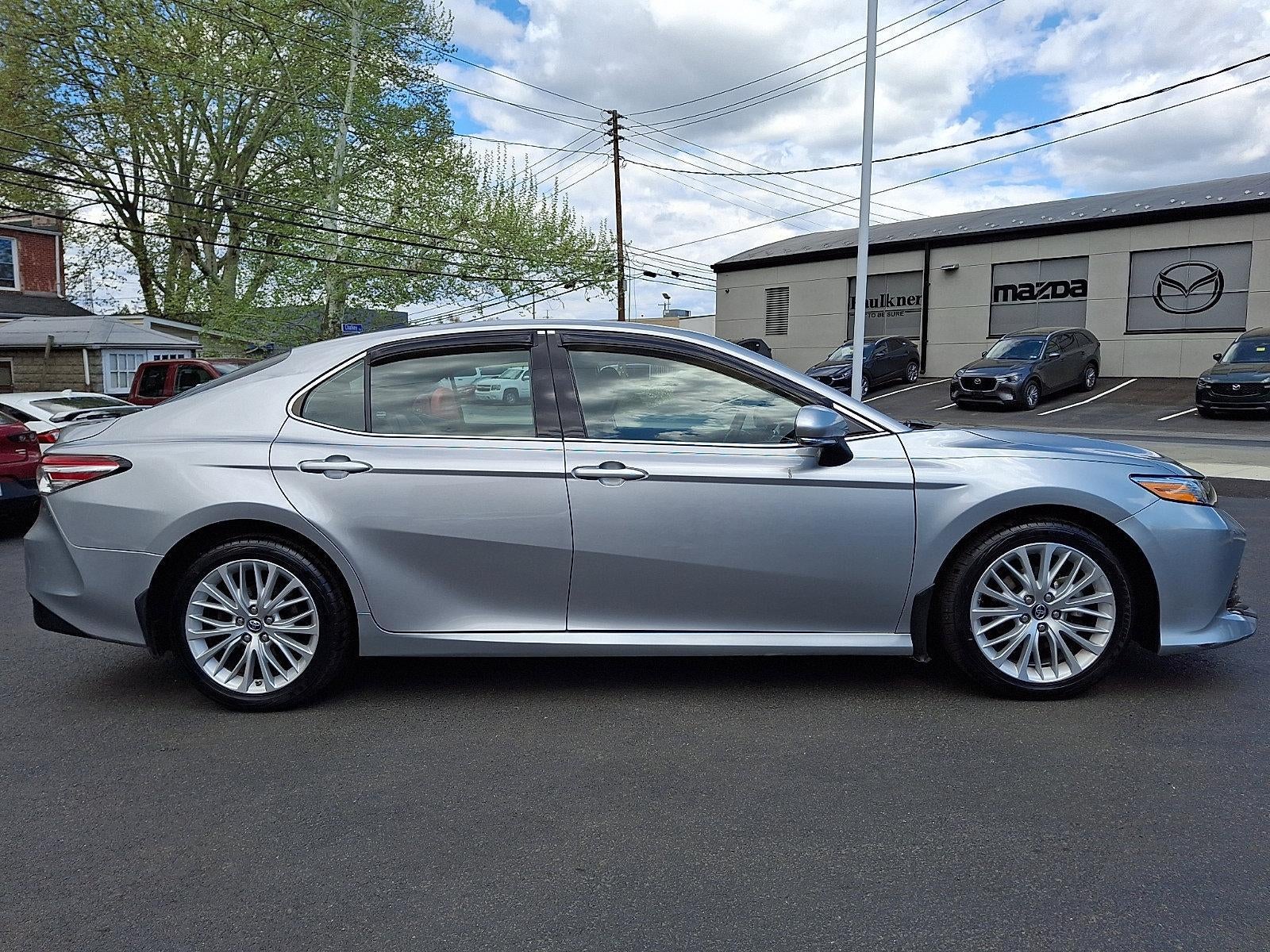 2019 Toyota Camry XLE Auto (SE)