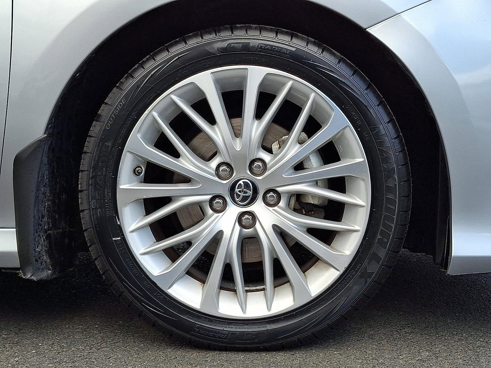 2019 Toyota Camry XLE Auto (SE)