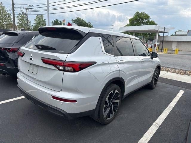 2022 Mitsubishi Outlander ES S-AWC