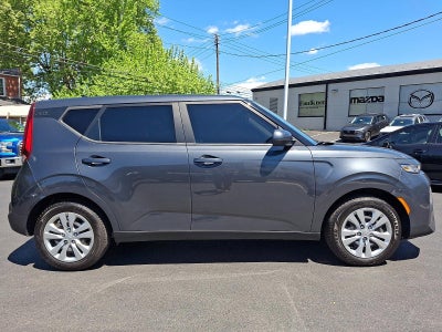 2022 Kia Soul LX IVT