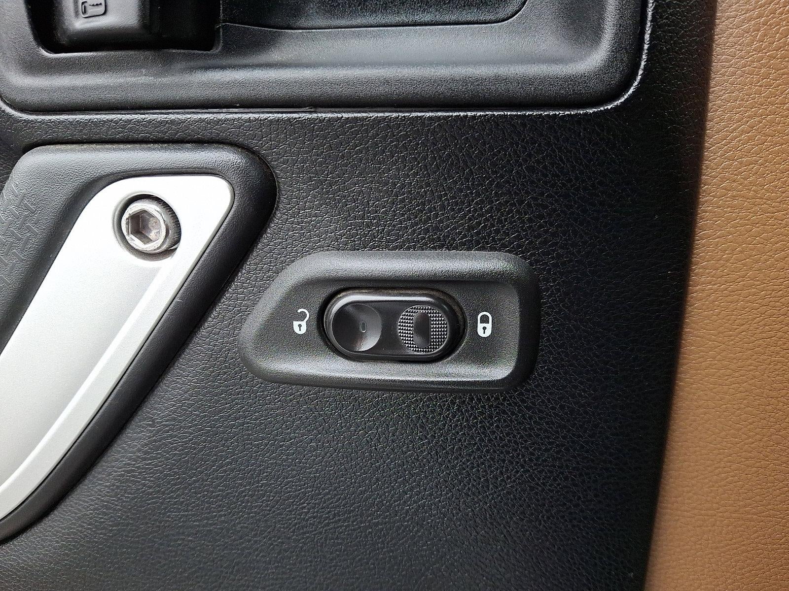 2012 Jeep Wrangler 4WD 2dr Sahara