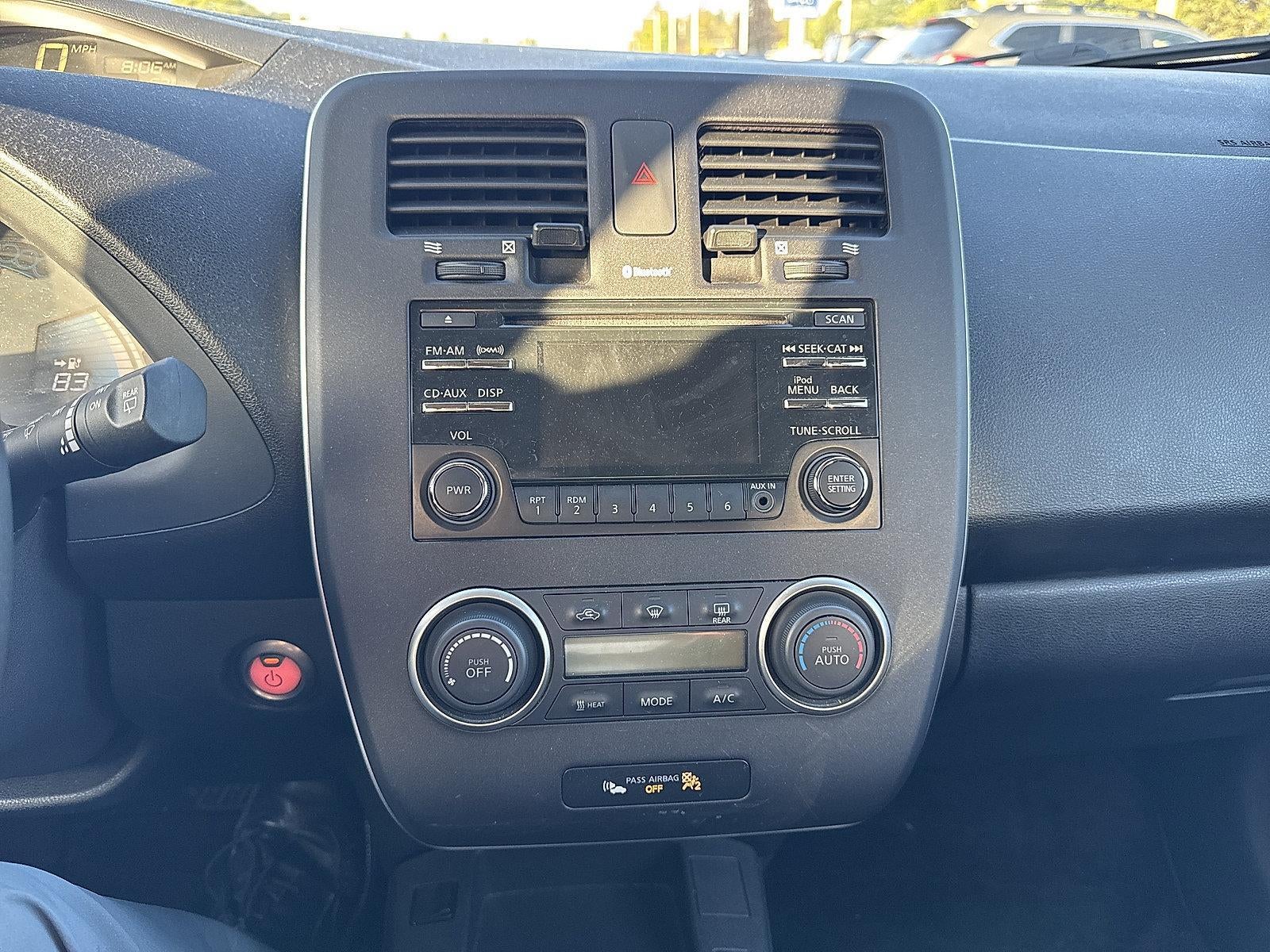2015 Nissan LEAF 4dr HB S
