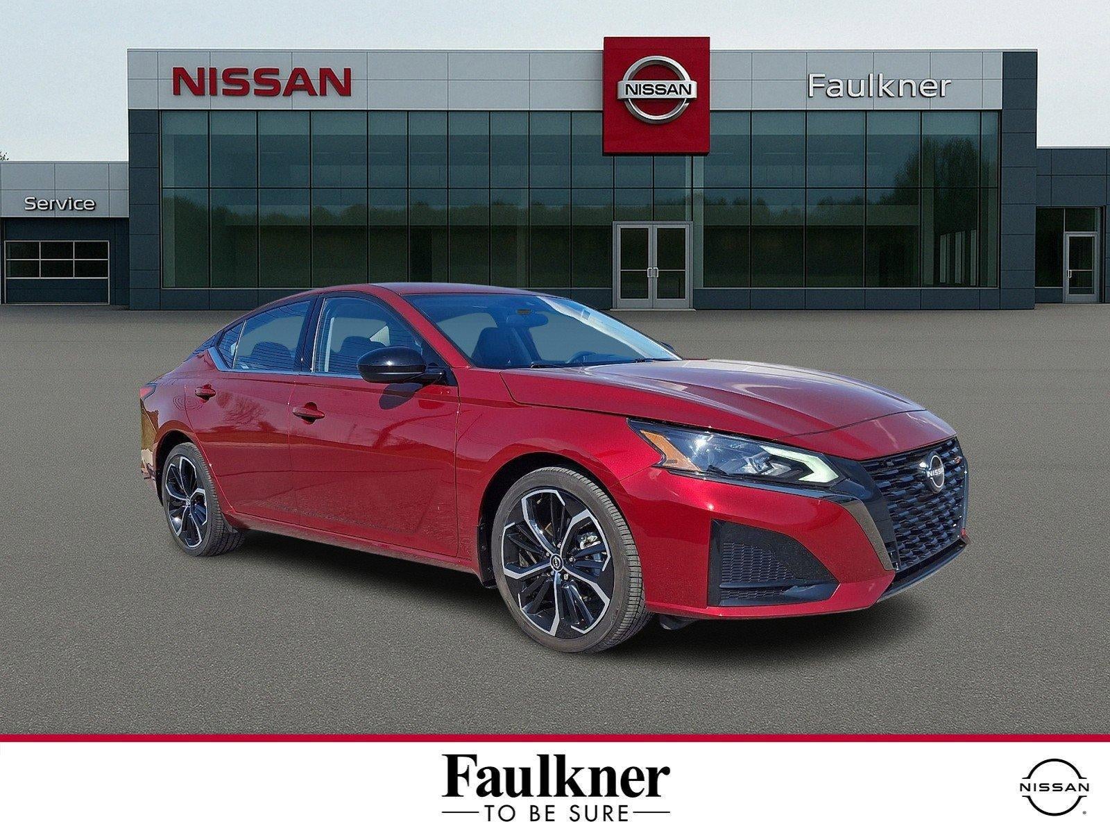 2023 Nissan Altima SR
