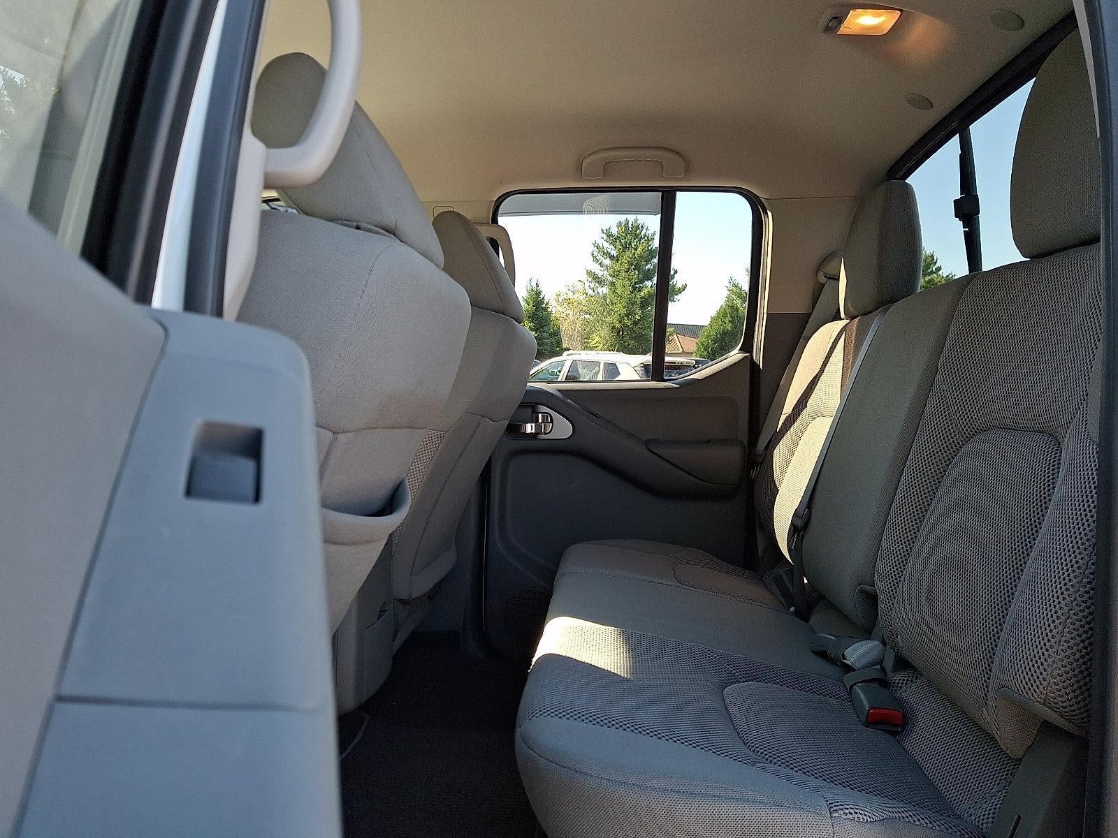 2020 Nissan Frontier Crew Cab 4x4 SV Auto