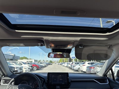 2021 Toyota RAV4 XLE AWD (Natl)