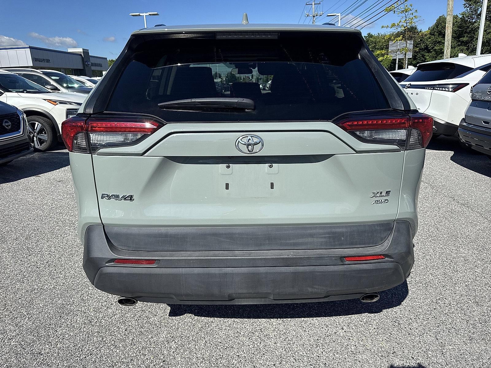 2021 Toyota RAV4 XLE AWD (Natl)