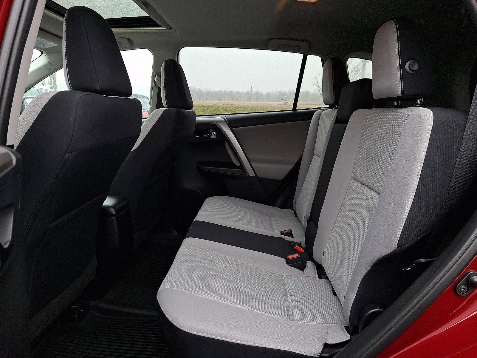 2018 Toyota RAV4 XLE AWD (Natl)