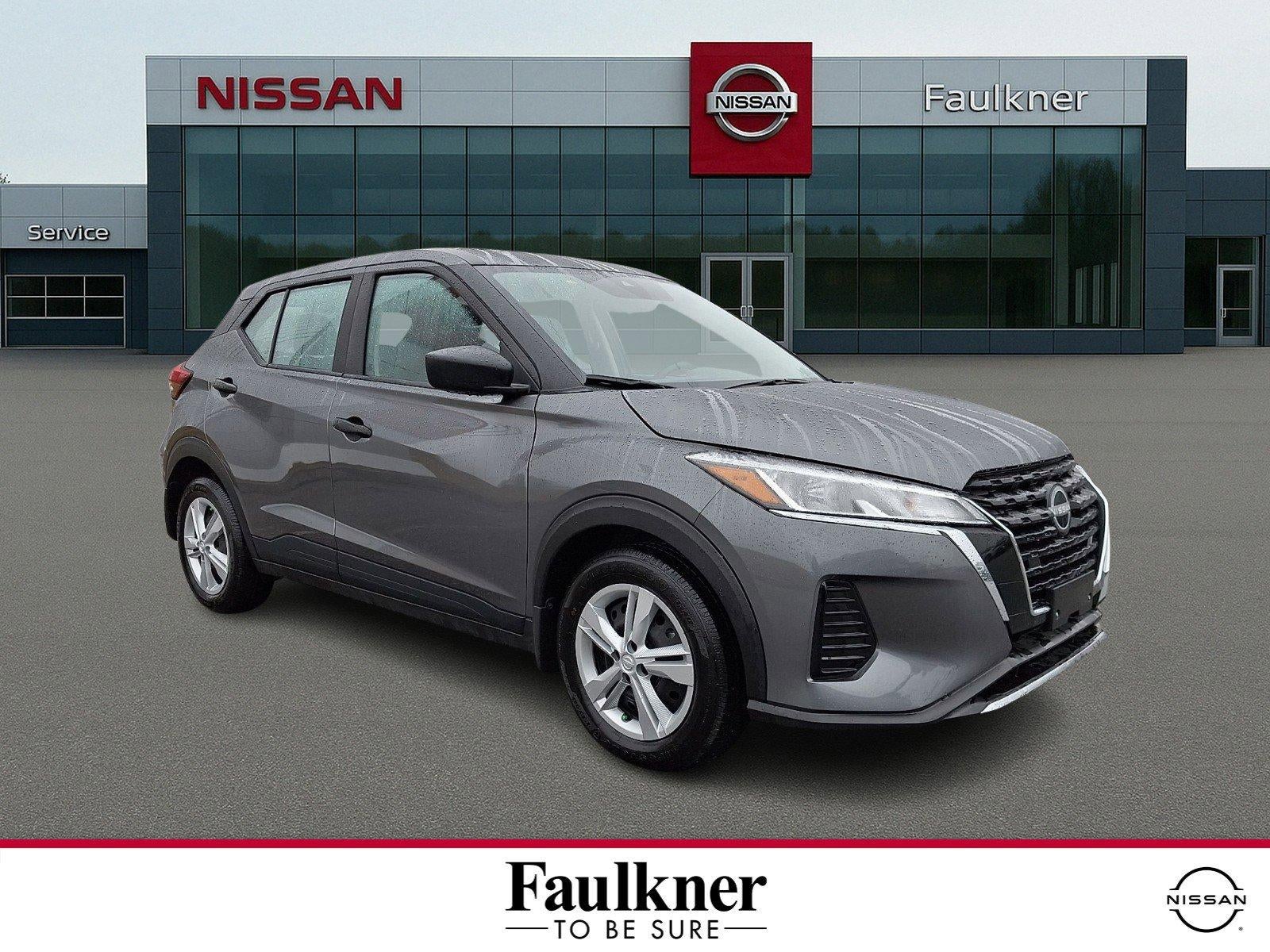 2025 Nissan Kicks Play S FWD