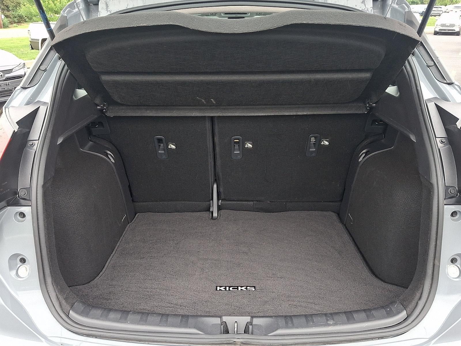 2024 Nissan Kicks SR