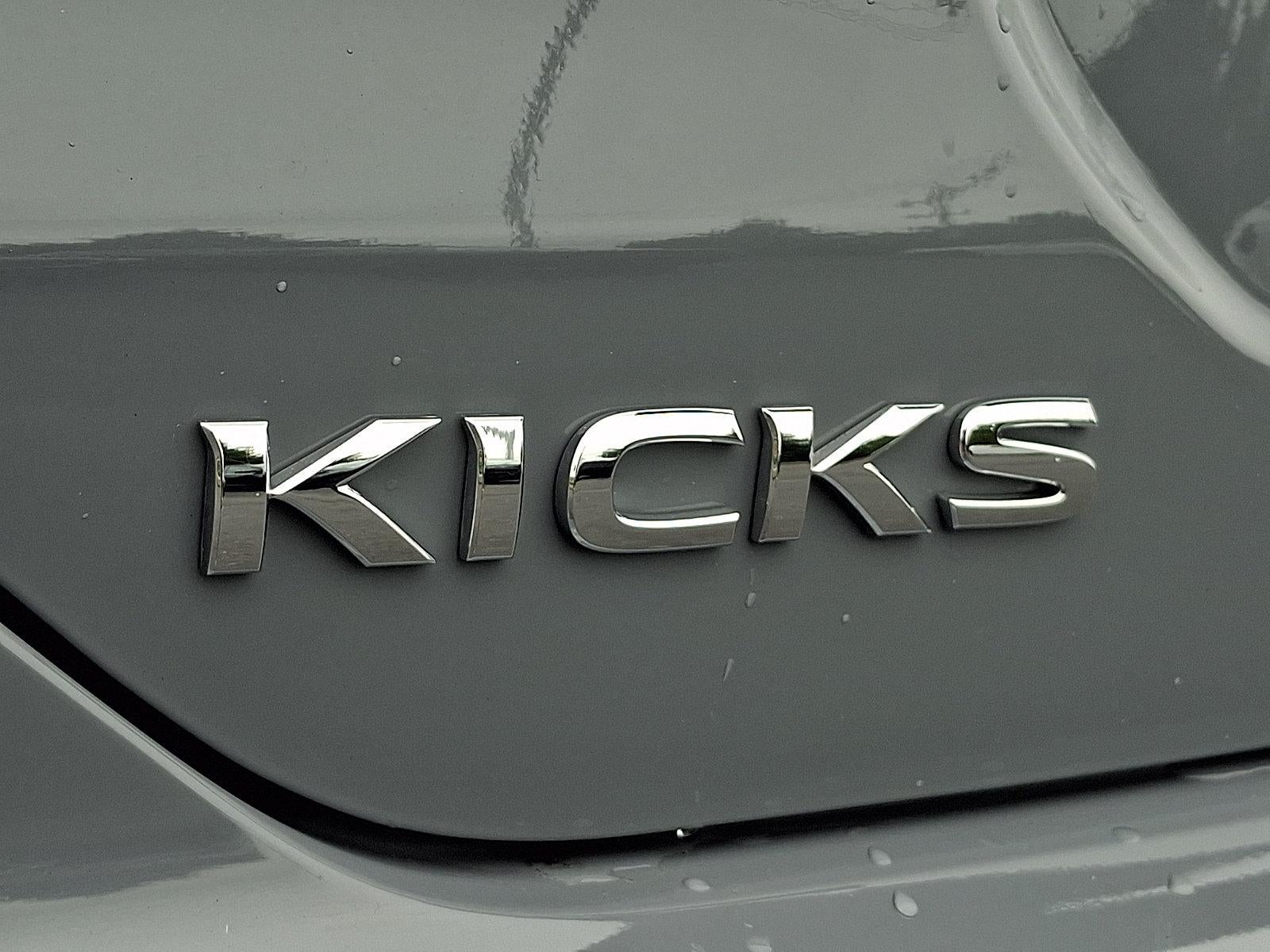 2024 Nissan Kicks SR