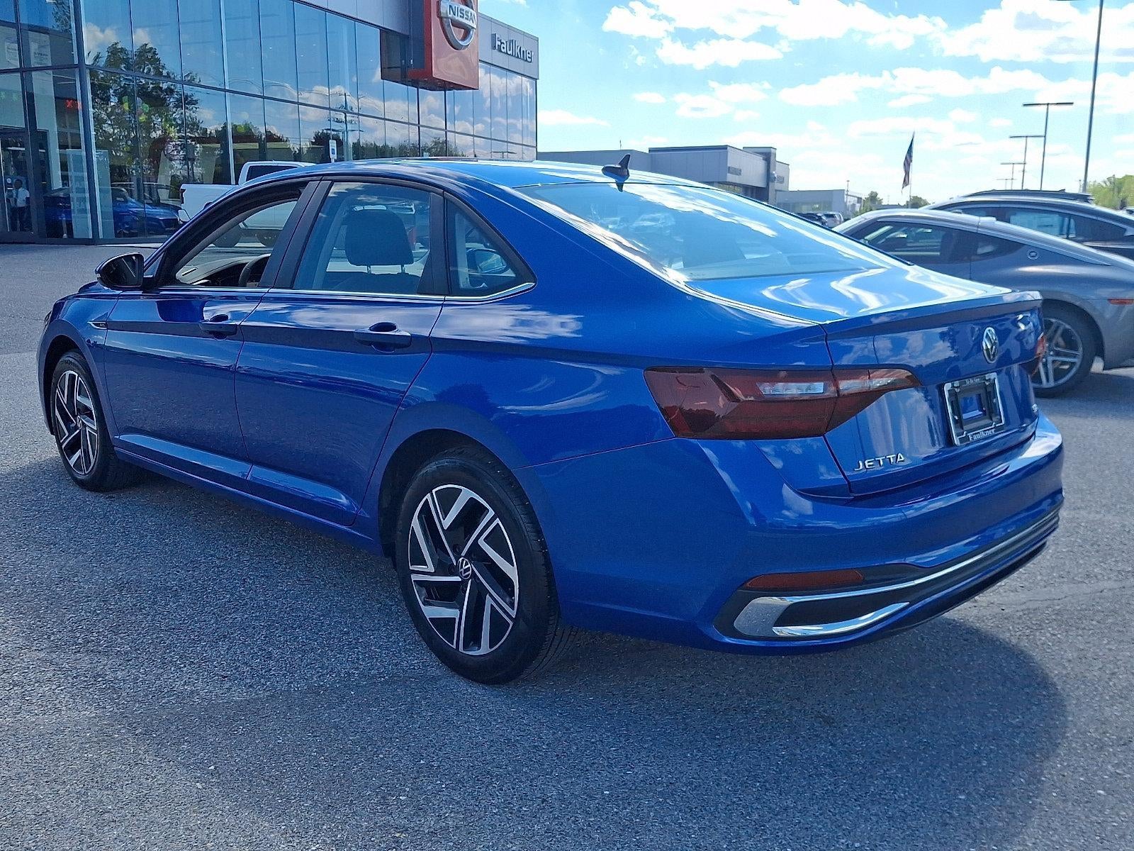 2024 Volkswagen Jetta SEL Auto