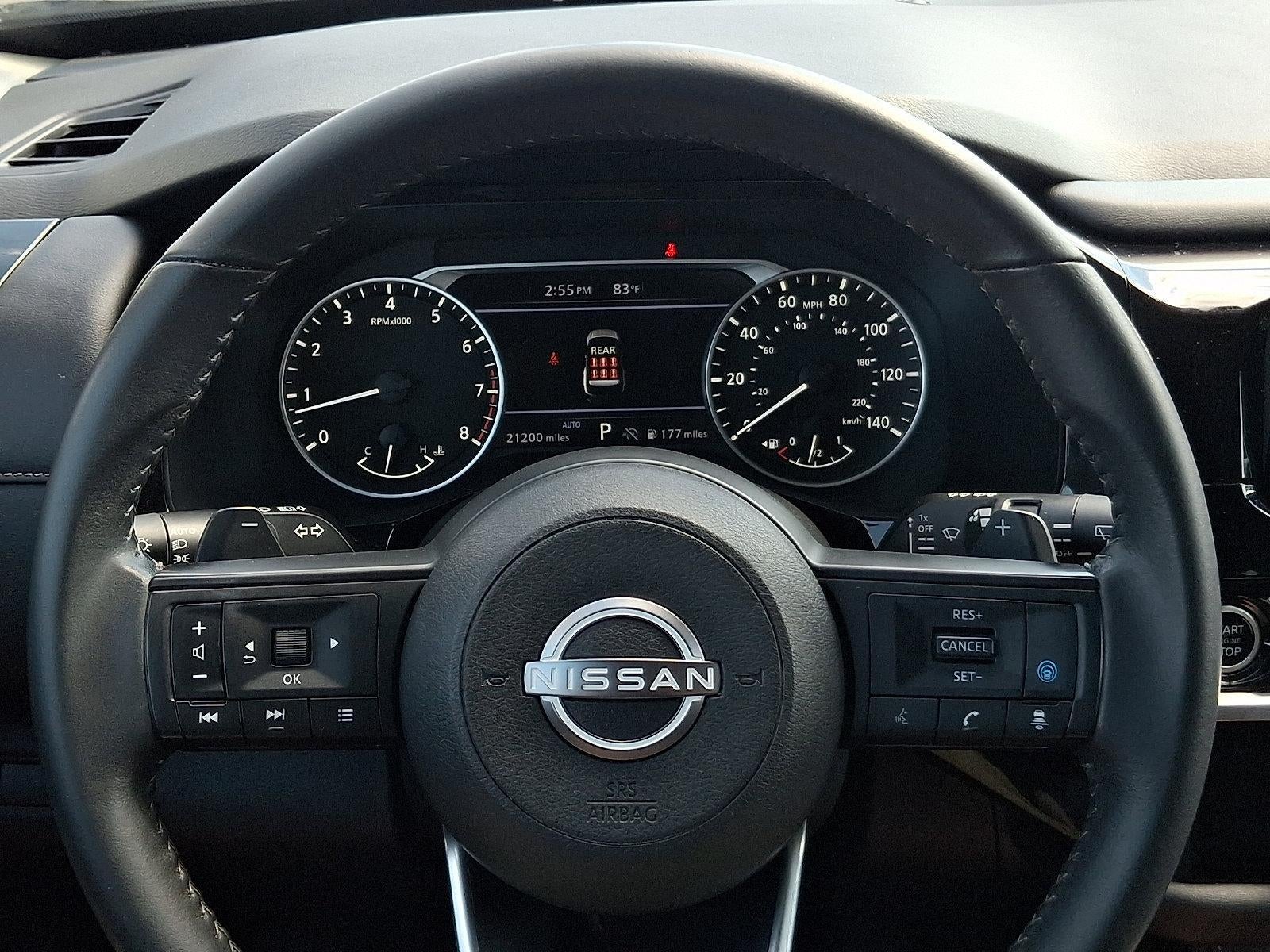 2024 Nissan Pathfinder SV