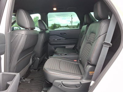 2024 Nissan Pathfinder Rock Creek®