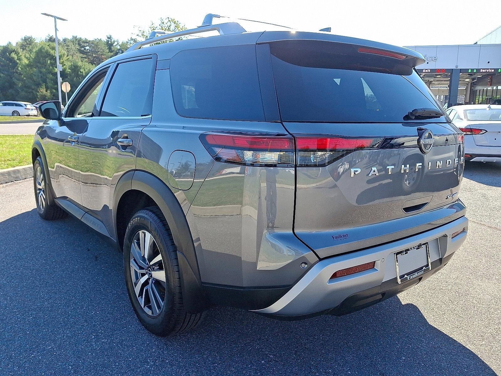 2024 Nissan Pathfinder SL