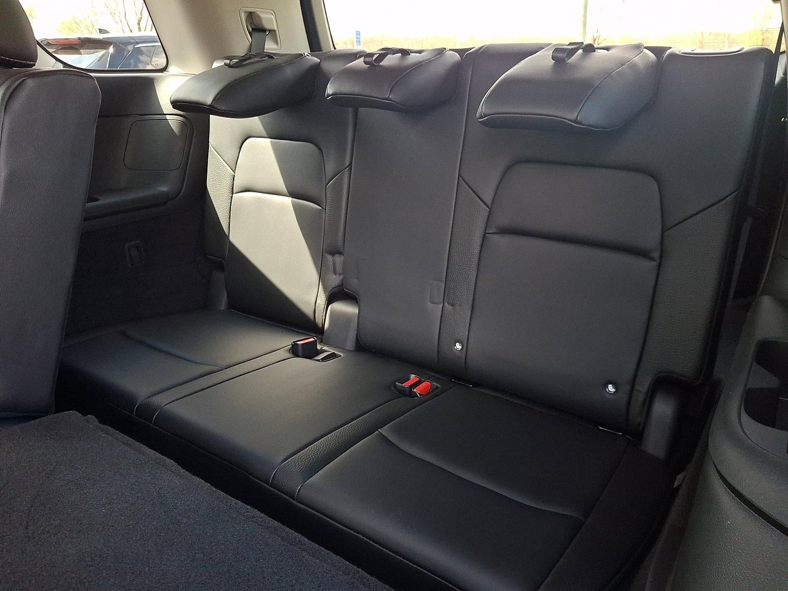 2023 Nissan Pathfinder SL 4WD