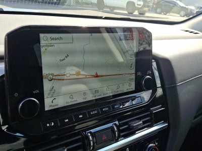 2023 Nissan Pathfinder SL 4WD