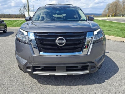 2023 Nissan Pathfinder SL 4WD
