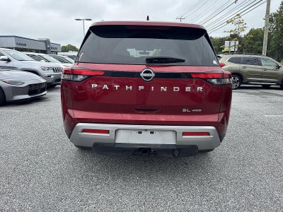 2024 Nissan Pathfinder SL