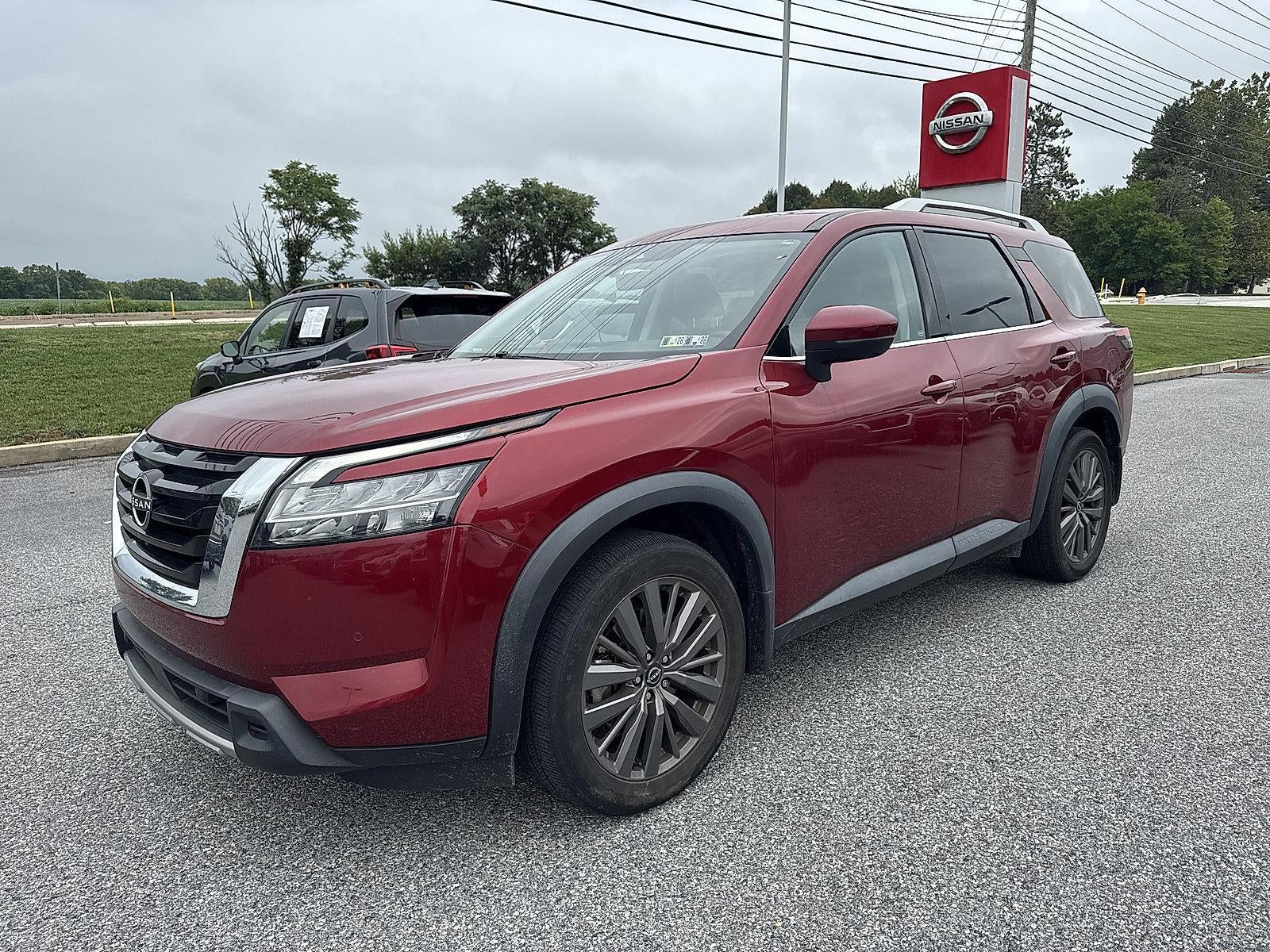 2024 Nissan Pathfinder SL