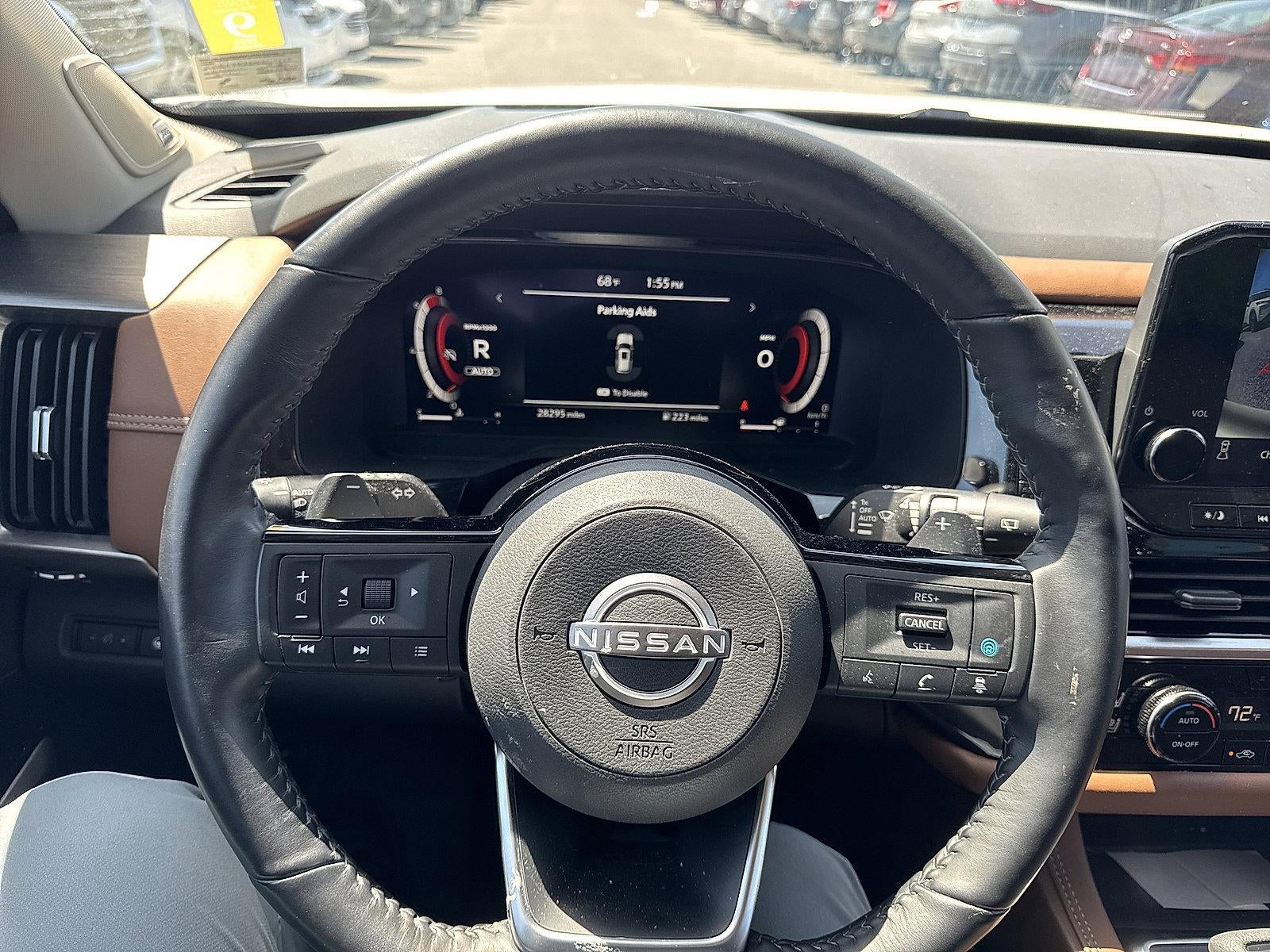 2023 Nissan Pathfinder Platinum