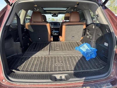 2019 Toyota Highlander Limited Platinum V6 AWD (Natl)