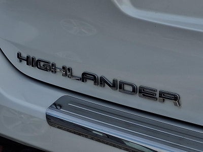 2023 Toyota Highlander Hybrid XLE AWD (Natl)