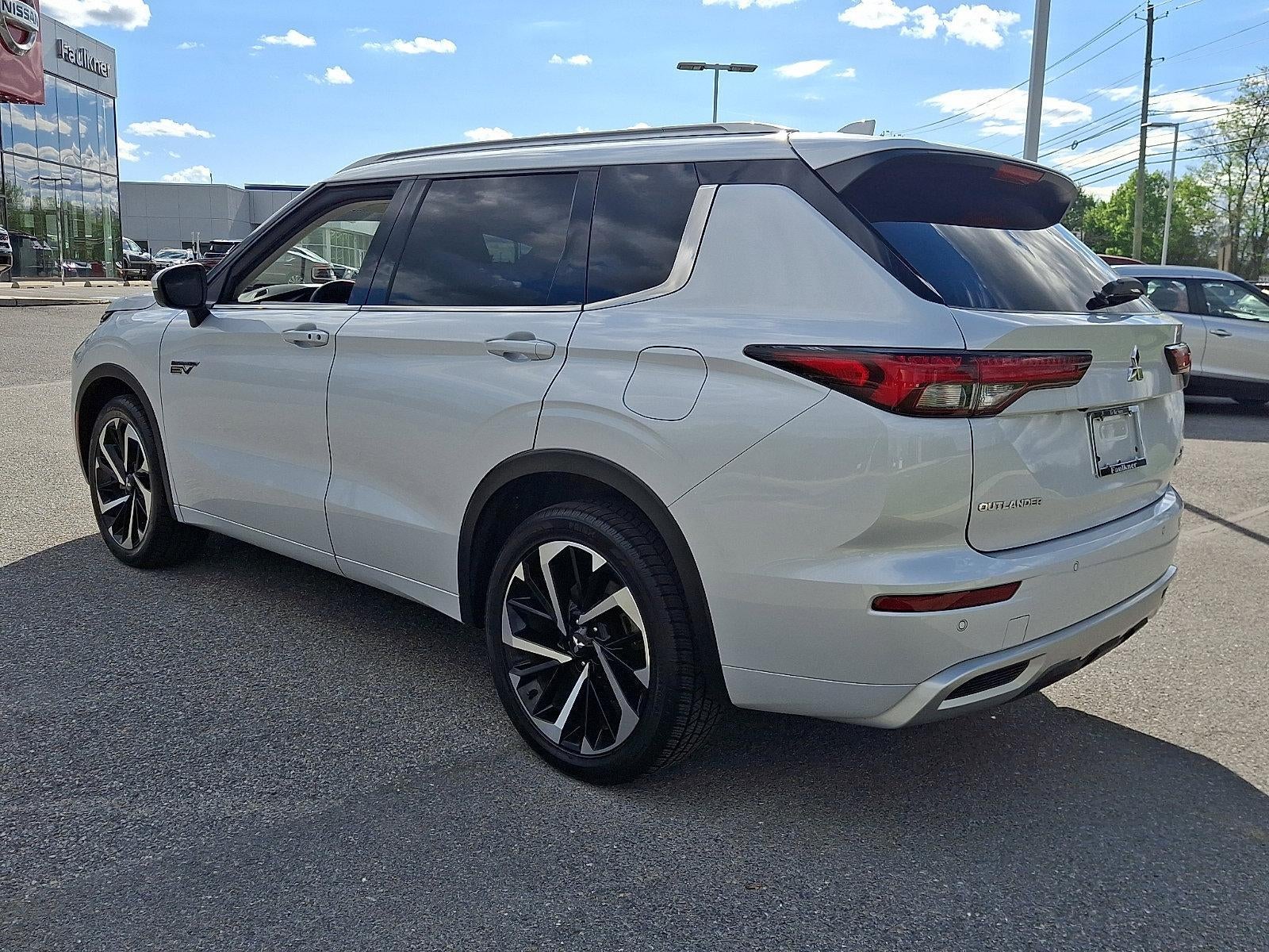 2023 Mitsubishi Outlander PHEV SEL S-AWC