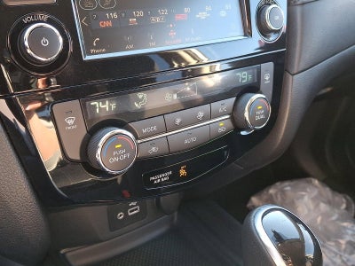 2020 Nissan Rogue AWD SV