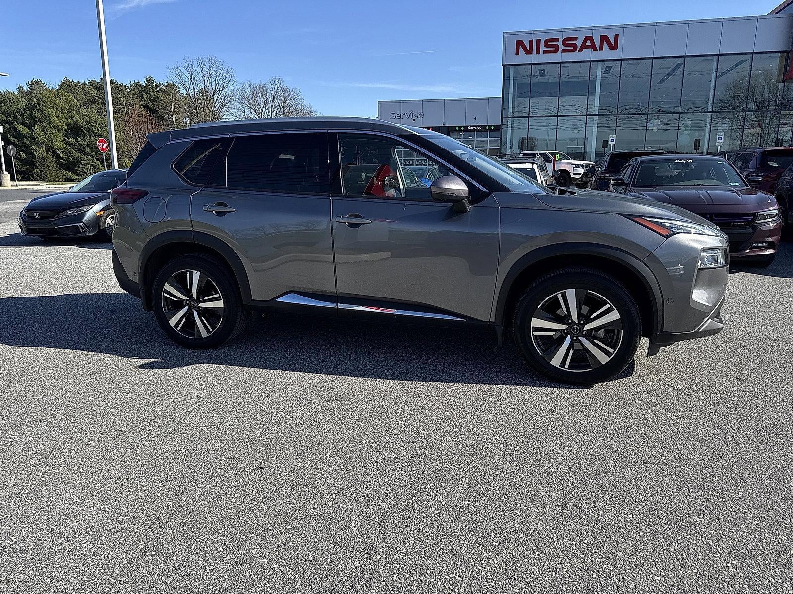 2023 Nissan Rogue SL