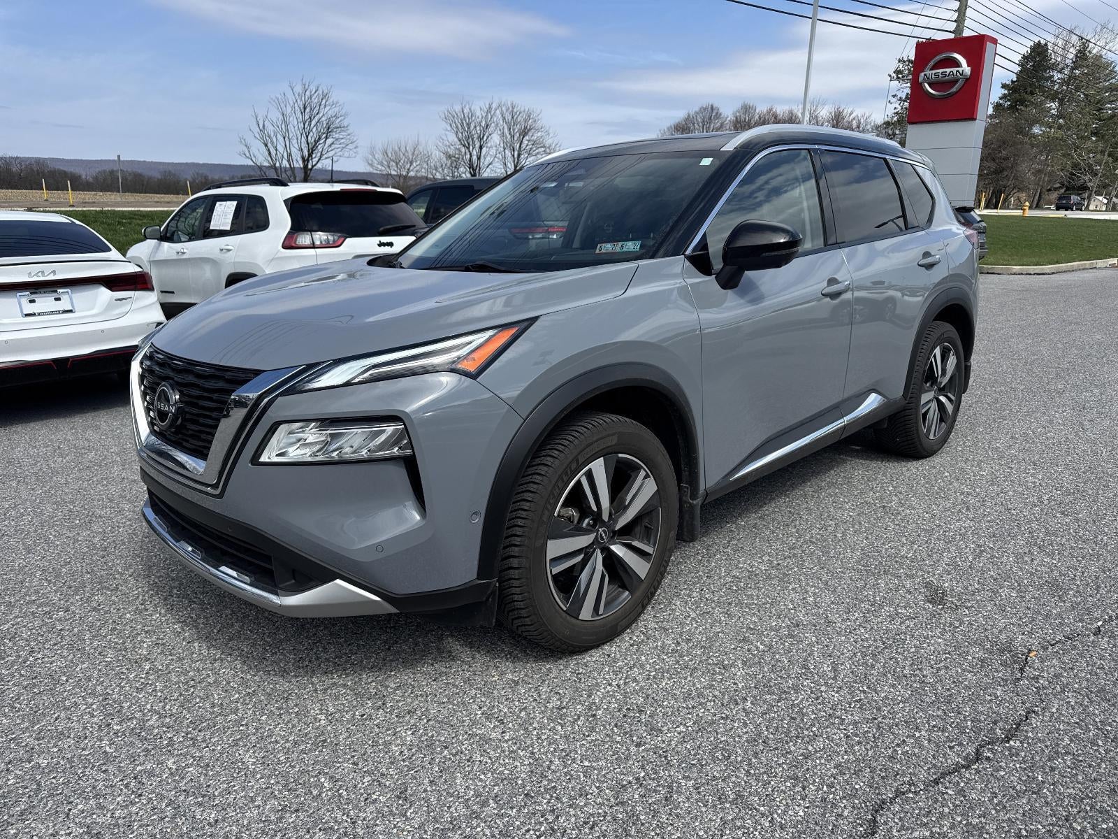 2023 Nissan Rogue AWD Platinum