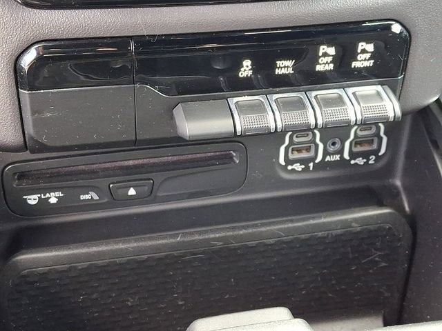 2019 RAM 1500 Big Horn/Lone Star Crew Cab 4x4 5'7" Box